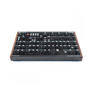 NOVATION PEAK Sintetizador